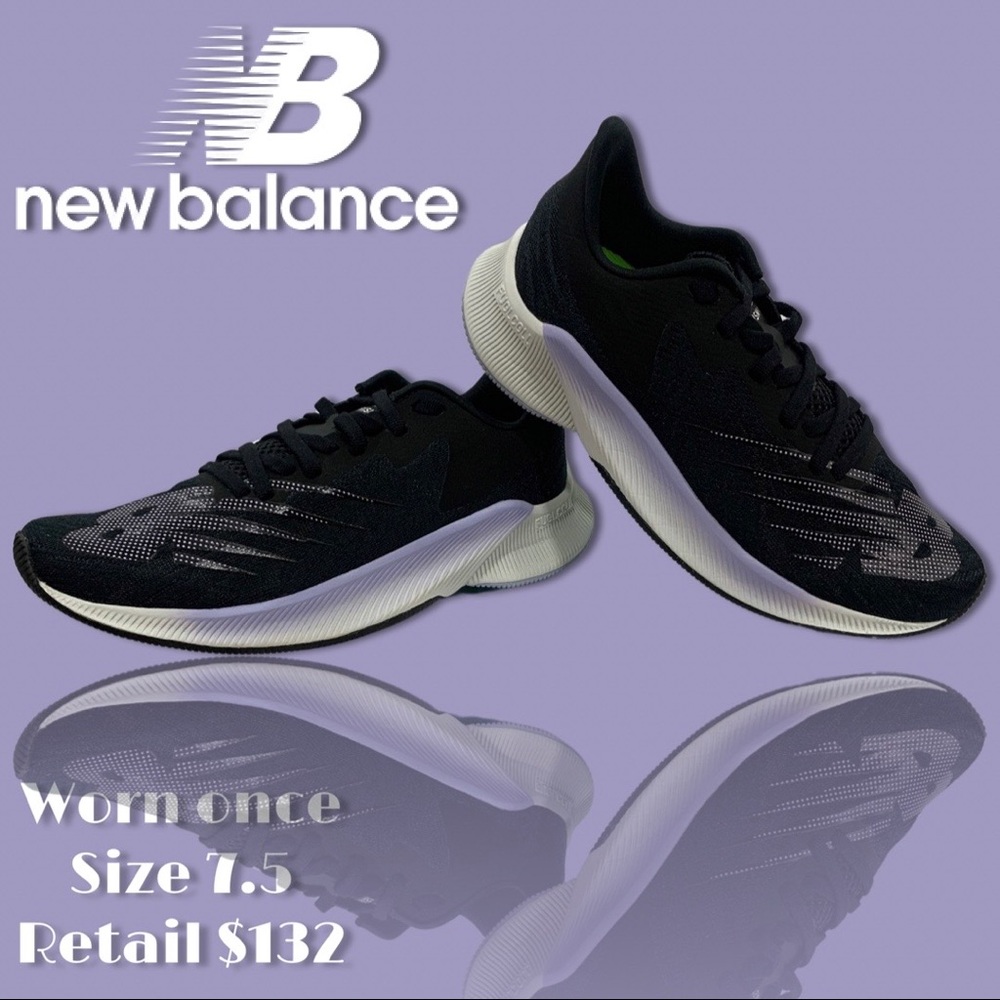 NEW BALANCE
Women's FuelCell Prism